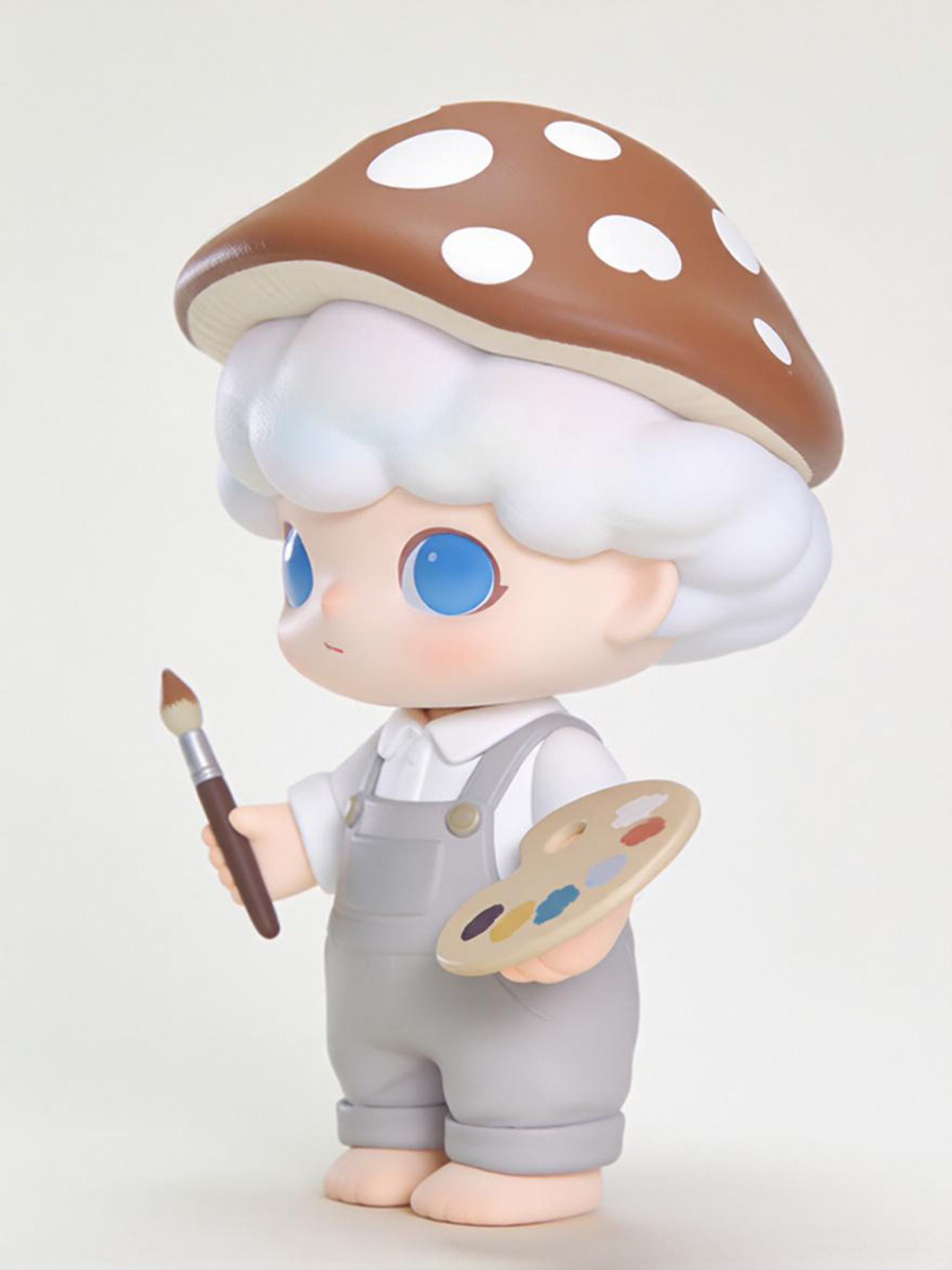 蘑菇头画家手办侧面转向效果