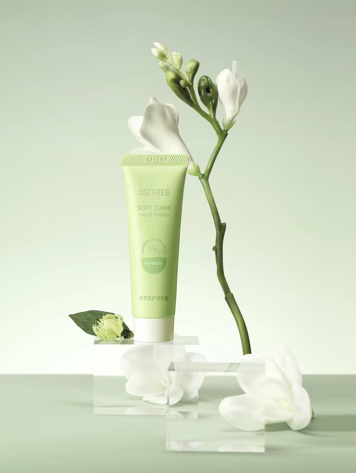 沙发迁移到居家场景后的效果