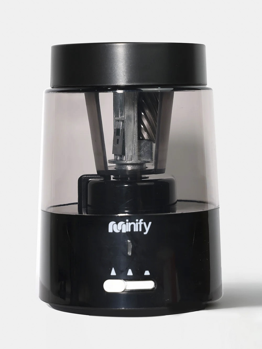 黑色小家电产品原图略显模糊