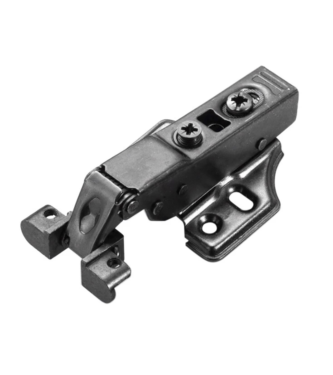 金属产品精修前光泽暗沉