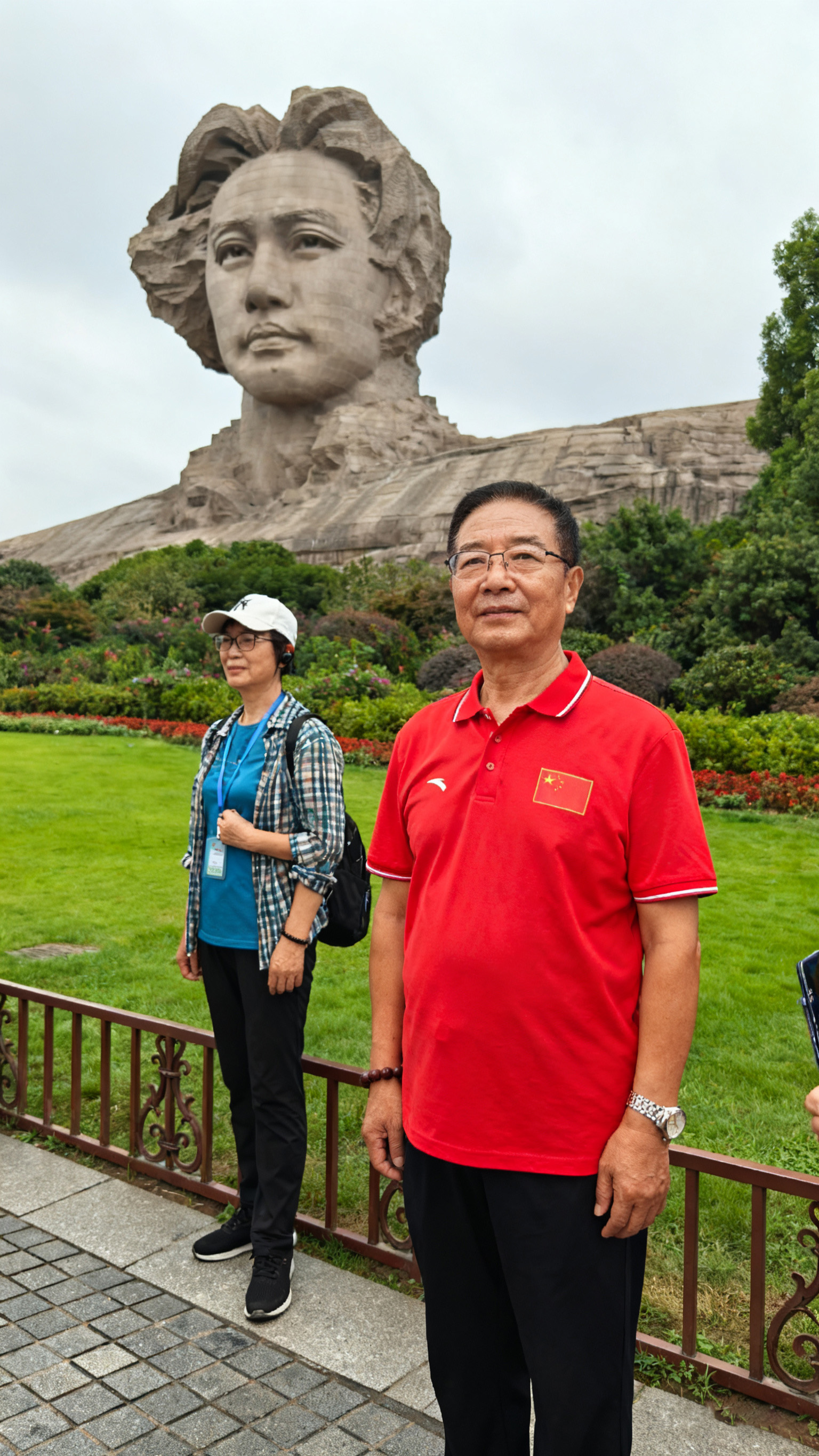 出游照消除路人前画面杂乱